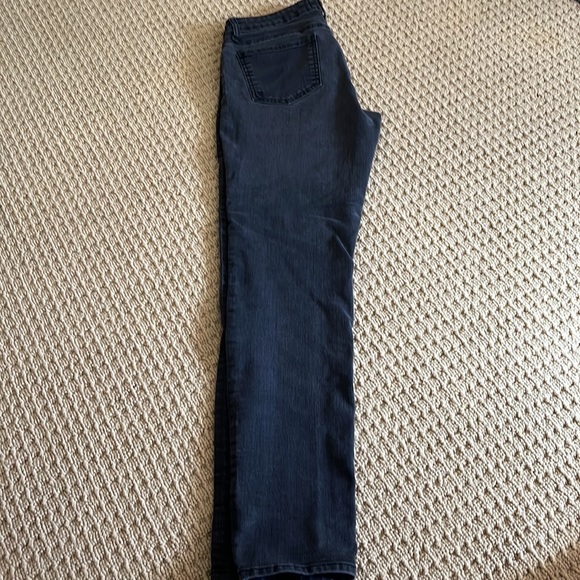 Kut from the Kloth jeans - Picture 2 of 6